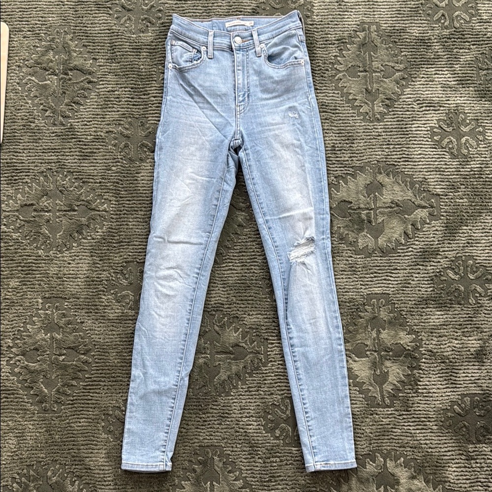 Levi’s Mile High Super Skinny Jeans